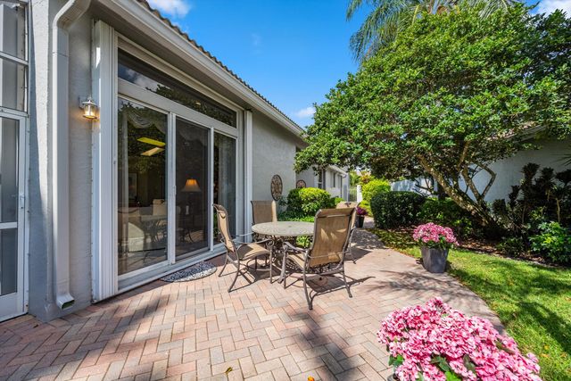 4730 Carlton Golf Drive, Lake Worth, FL 33449