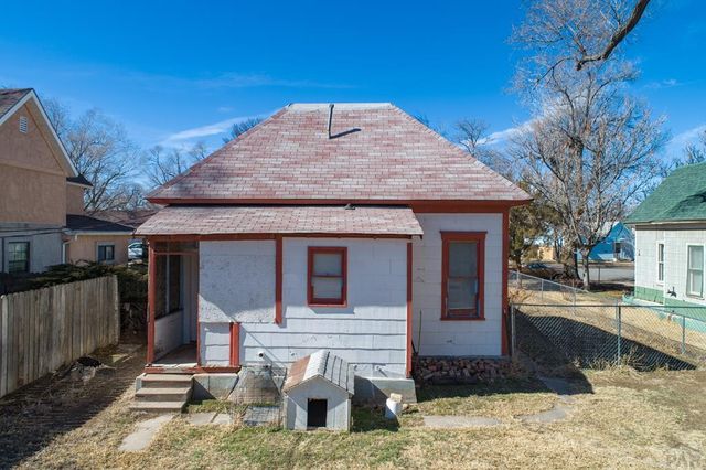 606 S 11th St, Rocky Ford, CO 81067