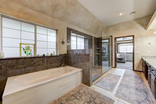 808 NW 153rd Terrace, Edmond, OK 73013