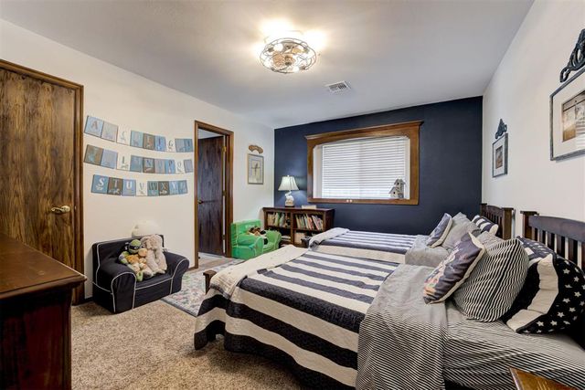 808 NW 153rd Terrace, Edmond, OK 73013