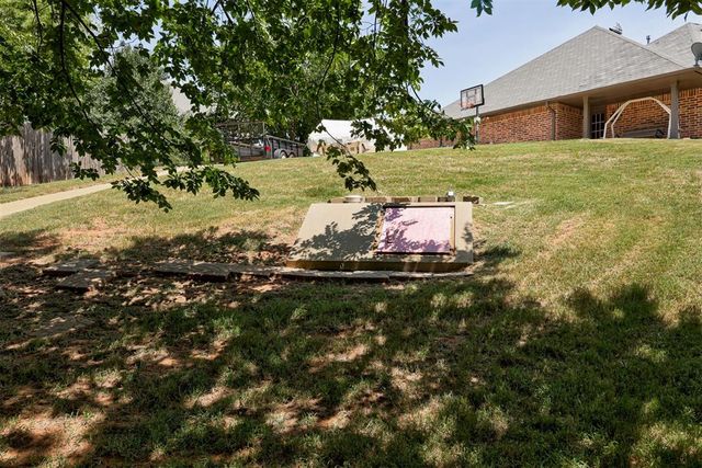 808 NW 153rd Terrace, Edmond, OK 73013
