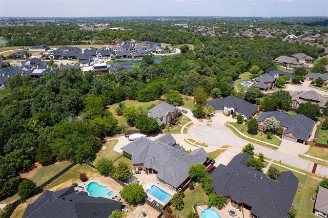 808 NW 153rd Terrace, Edmond, OK 73013