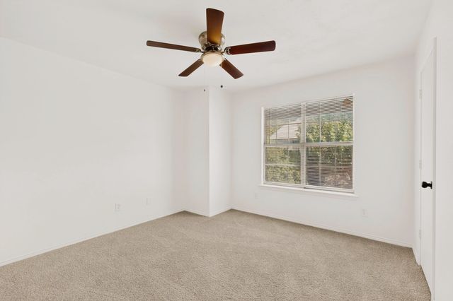 132 Graystone Place, Duncanville, TX 75137