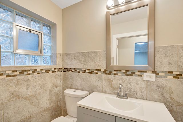 14129 S LA SALLE Street, Riverdale, IL 60827
