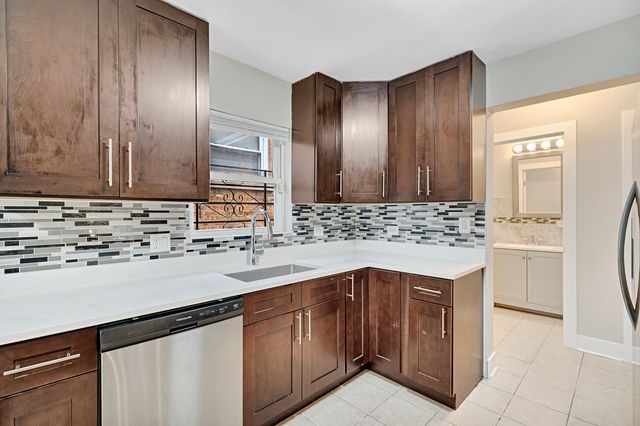 14129 S LA SALLE Street, Riverdale, IL 60827