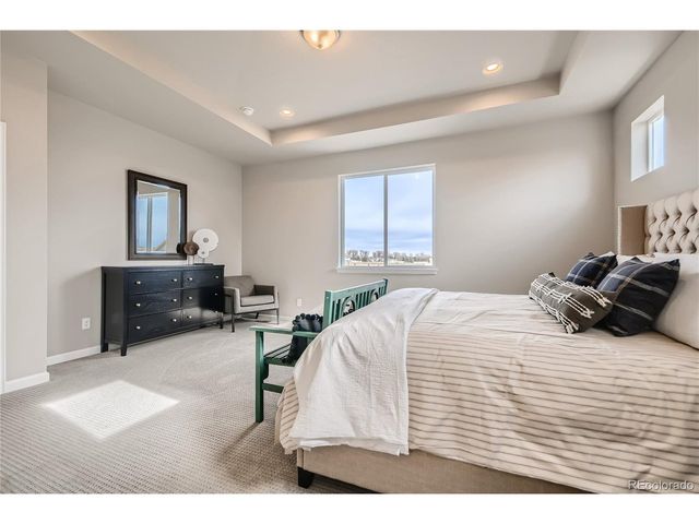 55003 E 28th Pl, Strasburg, CO 80136