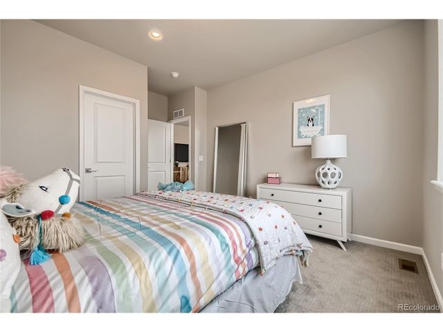 55003 E 28th Pl, Strasburg, CO 80136