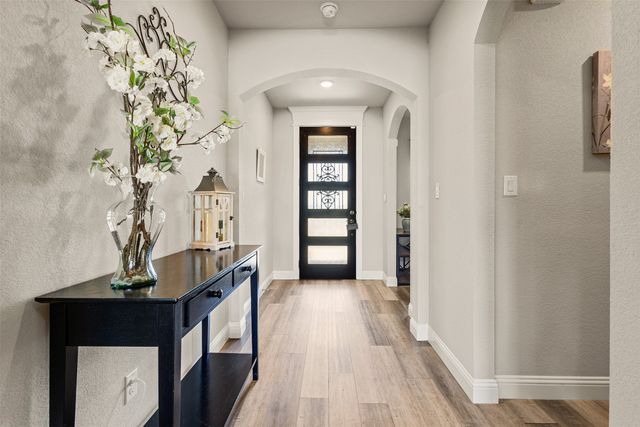 9512 Lynx Crossing, Godley, TX 76044