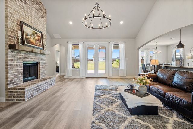 9512 Lynx Crossing, Godley, TX 76044