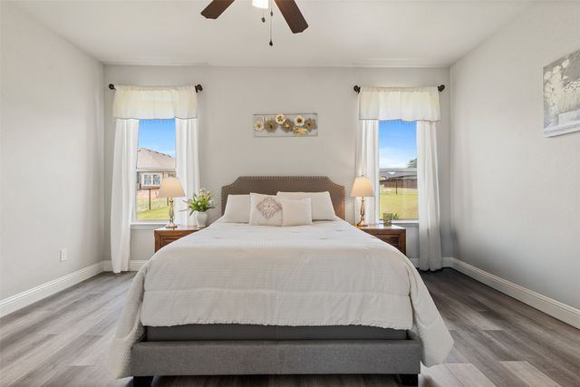 9512 Lynx Crossing, Godley, TX 76044