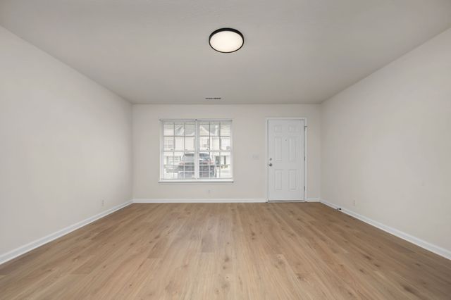 2961 S Rutherford Blvd Apt A1, Murfreesboro, TN 37130