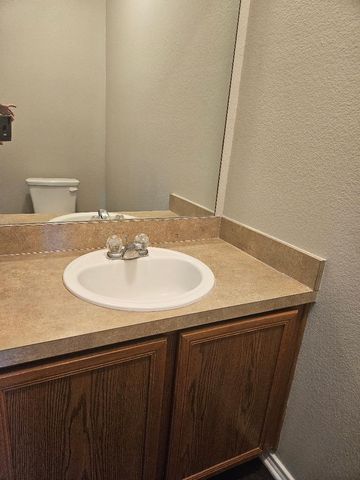 18732 Imperial Eagle LN, Elgin, TX 78621