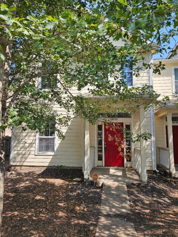 18732 Imperial Eagle LN, Elgin, TX 78621