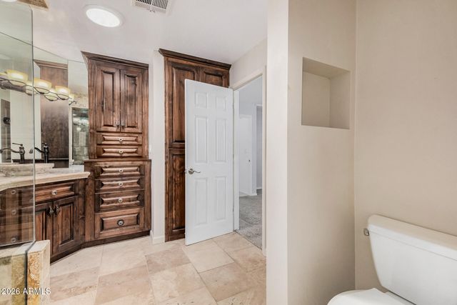 8240 E PUEBLO Avenue, Mesa, AZ 85208