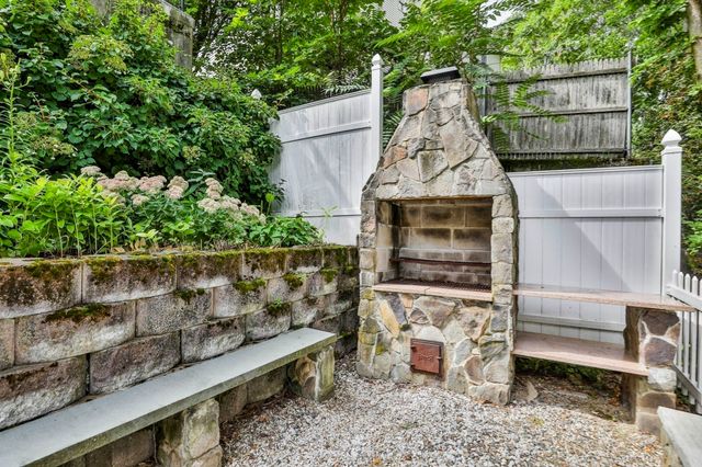 56 Rutland St, Malden, MA 02148