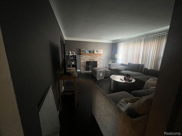 8205 APPOLINE Street, Detroit, MI 48228