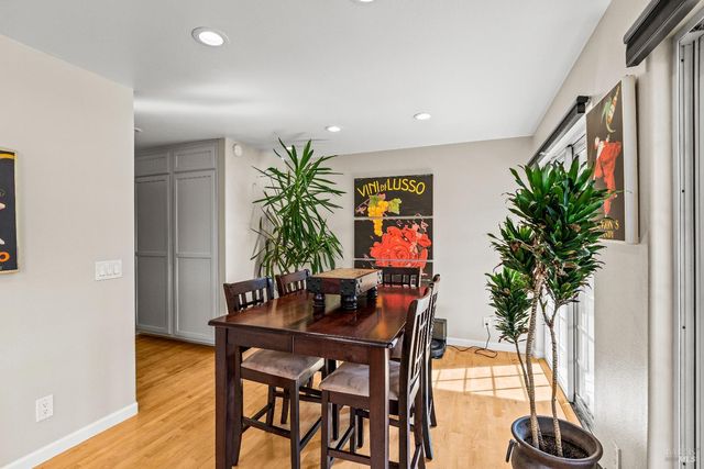 12 Cold Springs Rd, Angwin, CA 94508