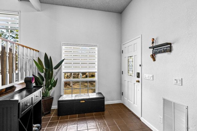 12 Cold Springs Rd, Angwin, CA 94508