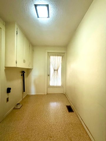 862 Kane Street, Klamath Falls, OR 97603