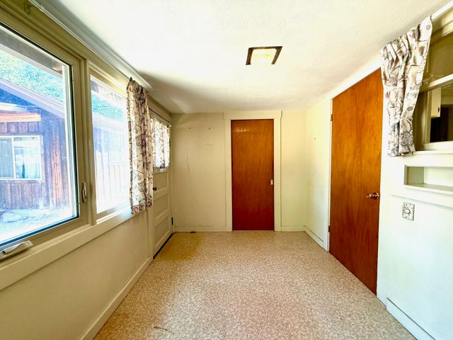 862 Kane Street, Klamath Falls, OR 97603