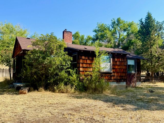 862 Kane Street, Klamath Falls, OR 97603