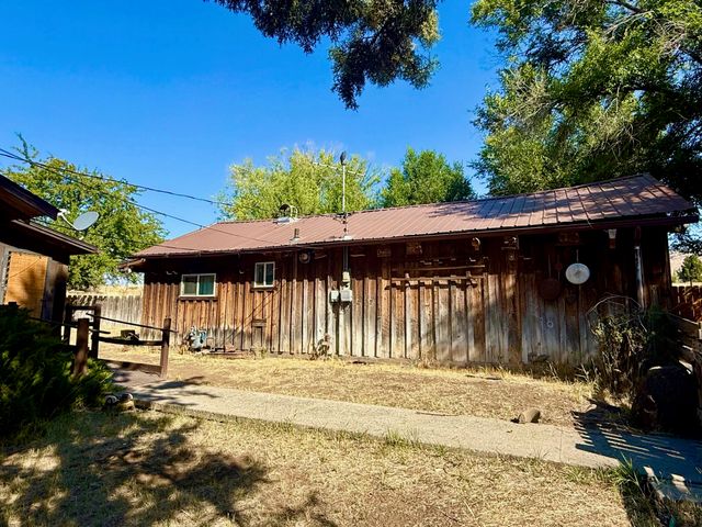 862 Kane Street, Klamath Falls, OR 97603