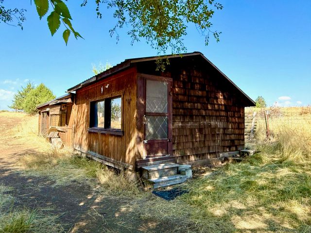 862 Kane Street, Klamath Falls, OR 97603