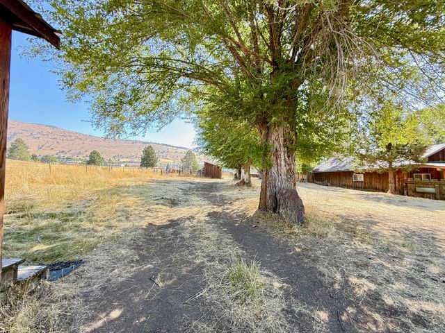 862 Kane Street, Klamath Falls, OR 97603