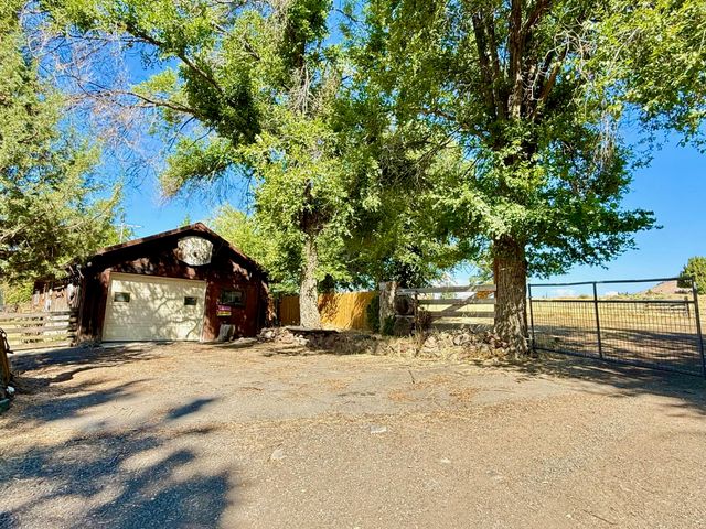 862 Kane Street, Klamath Falls, OR 97603