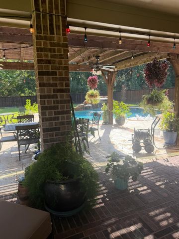 17714 Country Meadow, Magnolia, TX 77355