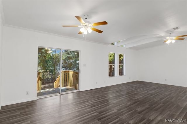 6705 W Park Drive, Homosassa, FL 34446