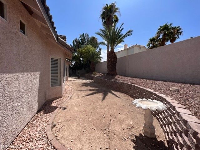 1313 Waterford Falls Avenue, Las Vegas, NV 89123