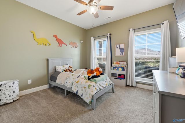 264 Falcon Ridge Drive, New Market, AL 35761