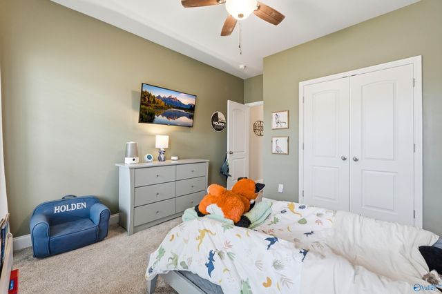 264 Falcon Ridge Drive, New Market, AL 35761