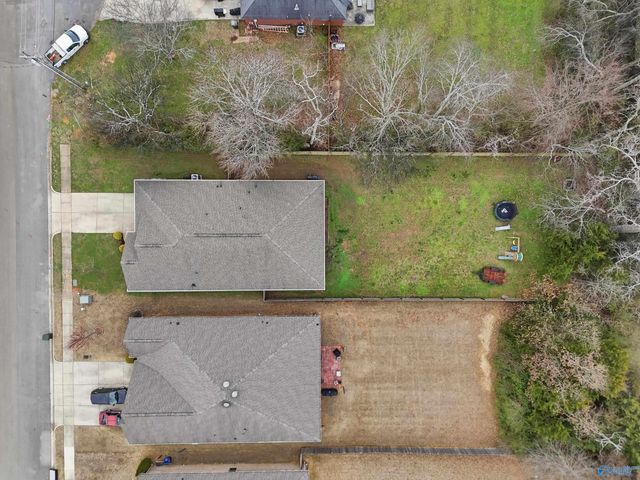 264 Falcon Ridge Drive, New Market, AL 35761