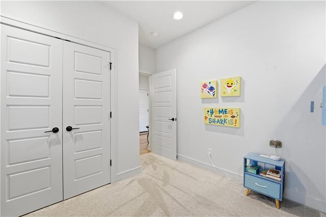 4217 NE Overbrook Drive, Lee's Summit, MO 64064