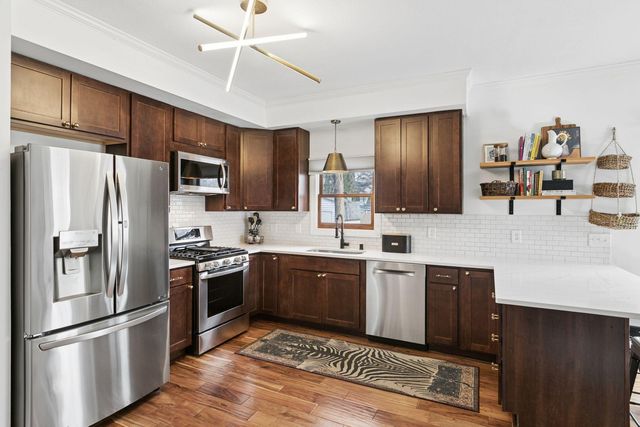 2809 Oregon Avenue S, Saint Louis Park, MN 55426