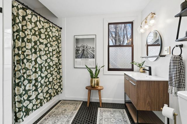 2809 Oregon Avenue S, Saint Louis Park, MN 55426