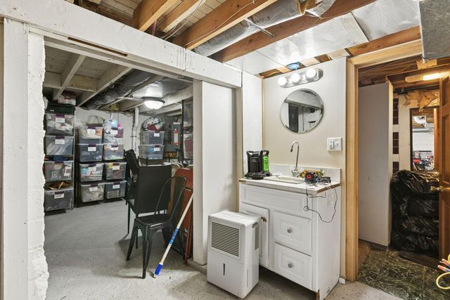 2809 Oregon Avenue S, Saint Louis Park, MN 55426