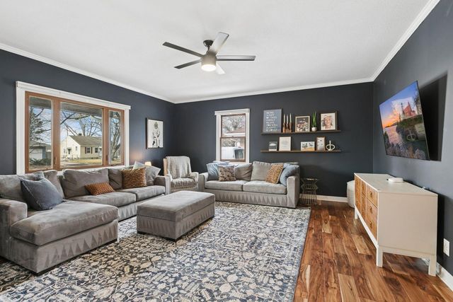 2809 Oregon Avenue S, Saint Louis Park, MN 55426