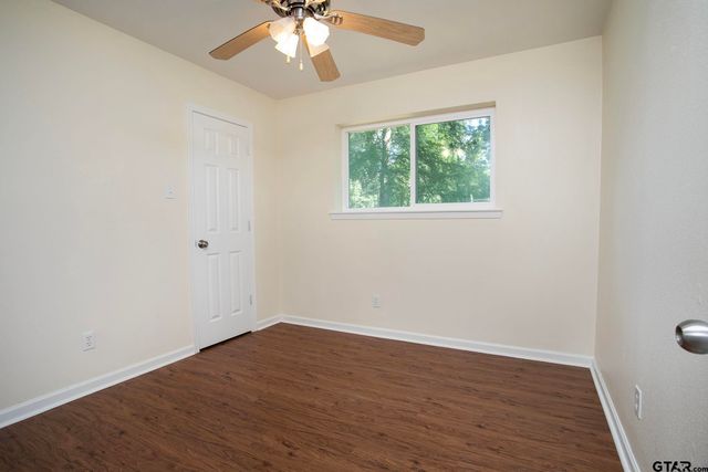 16530 Echo Glen Dr, Tyler, TX 75703