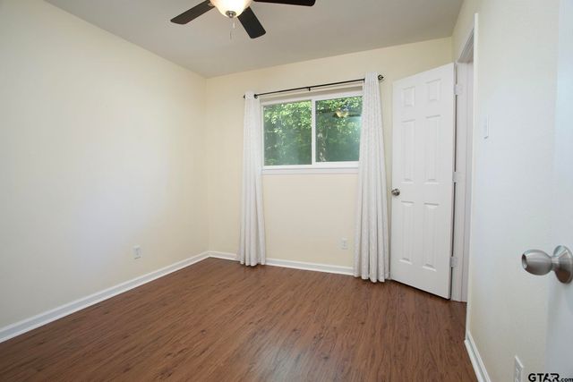 16530 Echo Glen Dr, Tyler, TX 75703