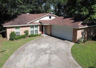 16530 Echo Glen Dr, Tyler, TX 75703