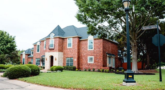 1712 Windmill Circle, Desoto, TX 75115