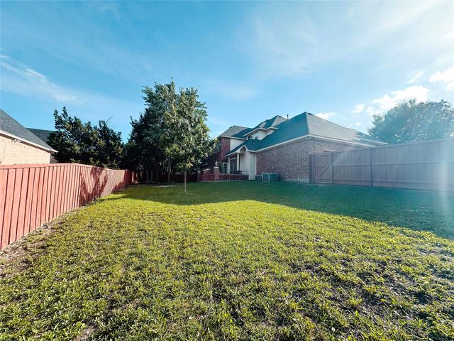 1712 Windmill Circle, Desoto, TX 75115