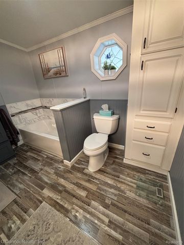 575 Blue Lake Court, Kimball Township, MI 48074