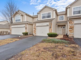 1889 Stoneheather Avenue, Aurora, IL 60503