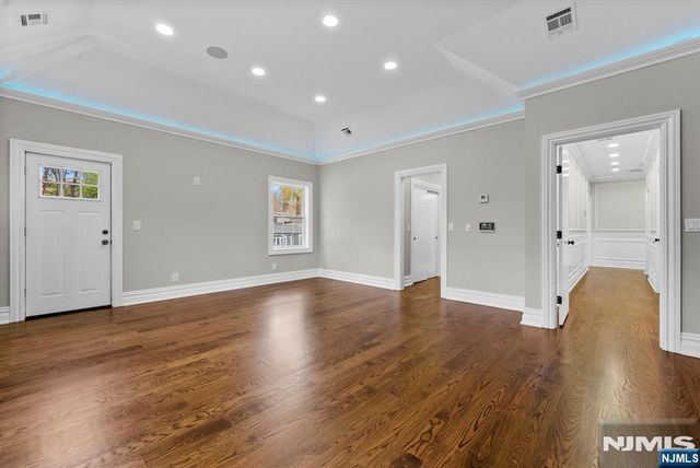 45 Dietrich Lane, North Haledon, NJ 07508