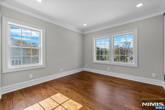 45 Dietrich Lane, North Haledon, NJ 07508
