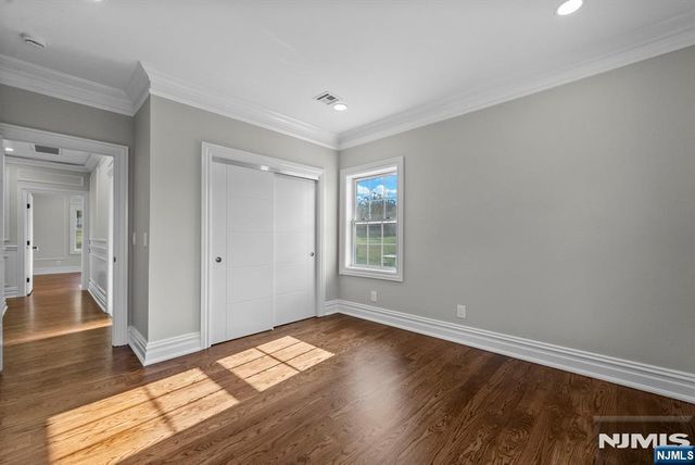 45 Dietrich Lane, North Haledon, NJ 07508